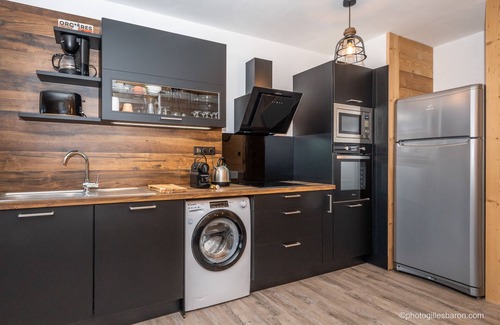 Orcieres-Merlette Apartment | Spacious south-facing 3-room apartment for 6 people with garage