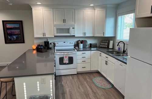 North Logan Apartment | Spacious studio apartment near Utah State University, Logan-Utah
