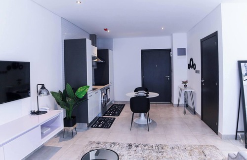 Osu Klottey Apartment | Spacious studio apartment @The SIgnature