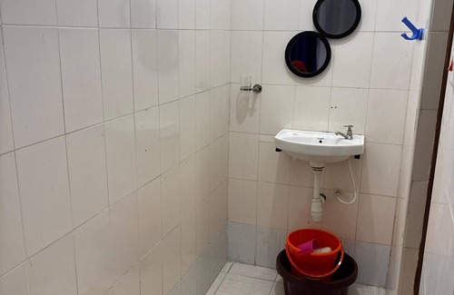 Mombasa Apartment | Spacious studio located behind city mall nyali centre