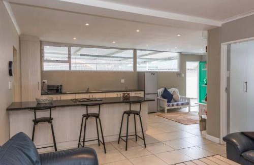 Port Elizabeth Apartment | Spacious Suburban Apartment
