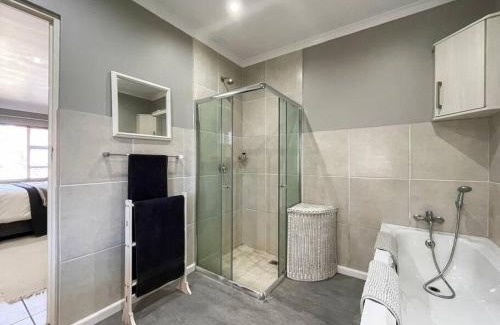 Port Elizabeth Apartment | Spacious Suburban Apartment