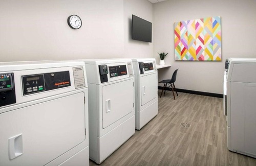Northfield House | Spacious suites near Downtown Denver!