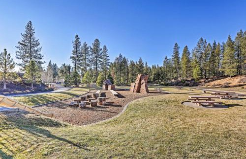 Deer Park House | Spacious Sunriver Home with Hot Tub and Gas Grill