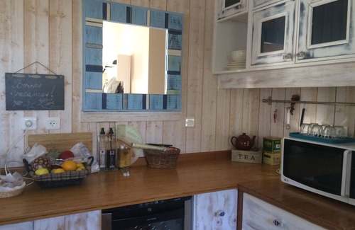 Bangor Villa | Spacious, super-equipped villa for 8 people, bright and comfortable.