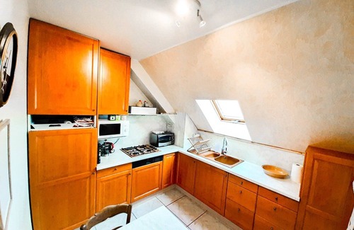 Amboise Apartment | Spacious T2 apt in city center.