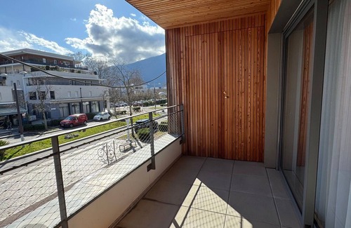 Aix-les-Bains Apartment | Spacious T2 with terraces and garage, pets welcome