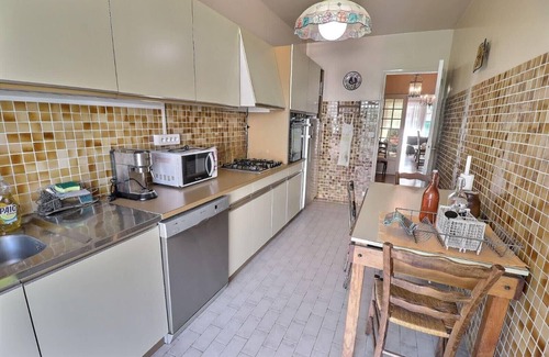 La Castellane Apartment | Spacious T4 with Wifi and 2 balconies.