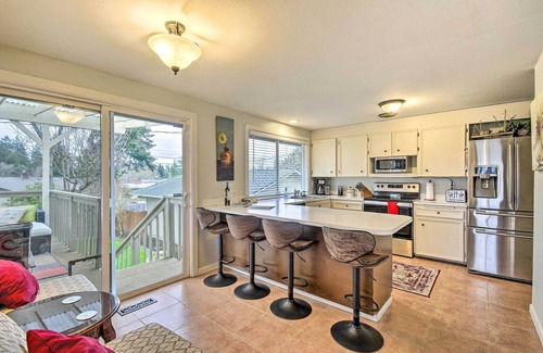 West End House | Spacious Tacoma Getaway: 2 Mi to Old Town!
