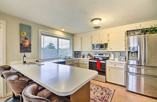 West End House | Spacious Tacoma Getaway: 2 Mi to Old Town!