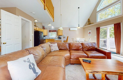North Conway House | Spacious, three-story home w/game room, gas fireplace, free WiFi, & more!
