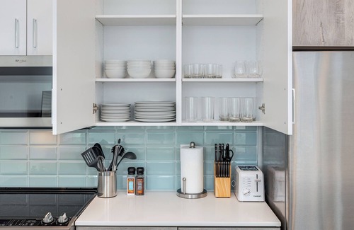 Brighton House | Spacious Townhome close to downtown, Lightrail, sport arenas & Pike Place market