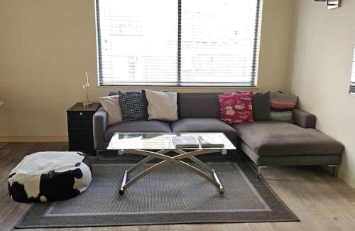 Brompton & Hans Town Apartment | Spacious Two Bedroom Apartment in South Kensington