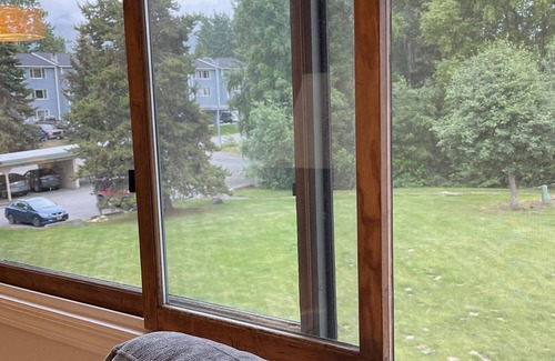 Northeast Anchorage Condo | Spacious Two Bedroom Condo with a Beautiful Views