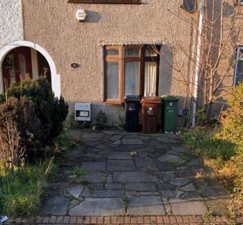 Heath House | Spacious two bedrooms