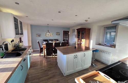 Llanddona House | Spacious Ty Adeiladwr Cwch, with stunning mountain views near Red Wharf Bay