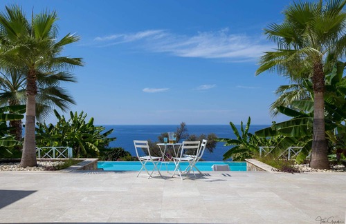 Faralya Villa | Spacious unique luxury villa in idyllic location.
