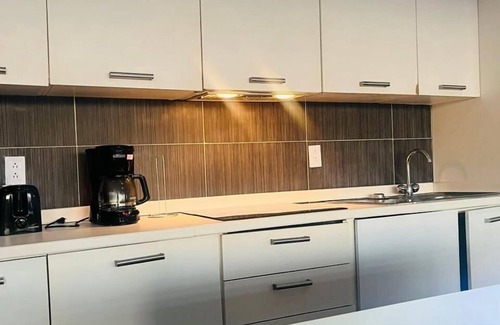 Samana Apartment | Spacious Unit 1 201