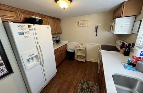 Folly Field Condo | Spacious, Updated Villa – Perfect for Family Beach Vacations, Two King Beds!