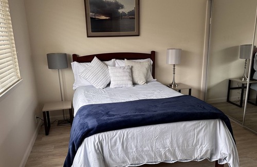 Goleta Apartment | Spacious Upper Apartment