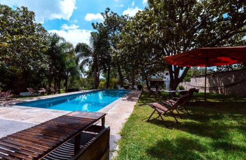 Zapopan Villa | Spacious Villa with Pool and Sports Area