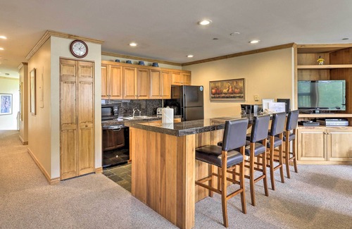 Vail Condo | Spacious Vail Condo: Steps From Eagle Bahn Gondola