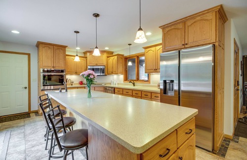 Wadena County House | Spacious Verndale Home w/Backyard Fire Pit!