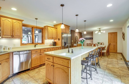 Wadena County House | Spacious Verndale Home w/Backyard Fire Pit!