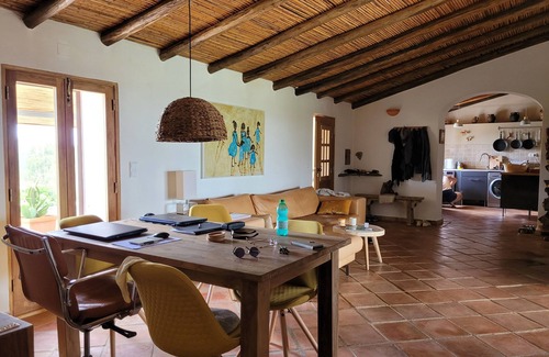 Fonte do Bispo House | Spacious views of peace and relaxation at Casa Al Caria