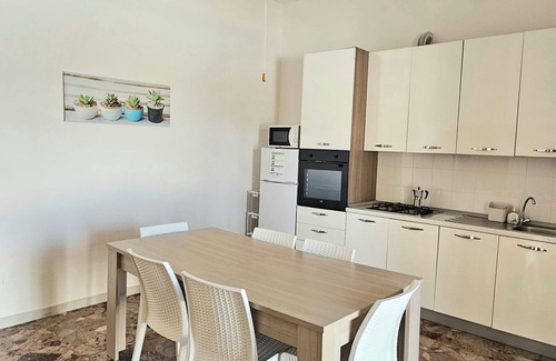 Torre San Giovanni Villa | Spacious villa Torre San Giovanni 5 minutes' walk from the sea