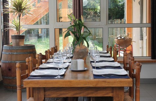 Aubeterre-sur-Dronne Villa | Spacious villa in Aubeterre-sur-Dronne with Private Garden