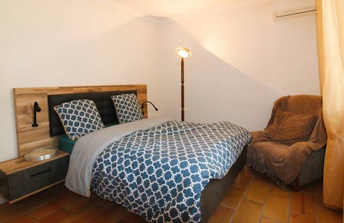La Valette-du-Var House | Spacious villa for 8 people, renovated and air-conditioned, with a pool and close to amenities at...
