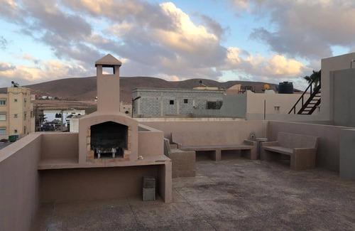Mirleft Villa | Spacious villa just steps from the ocean ideal for family and friends
