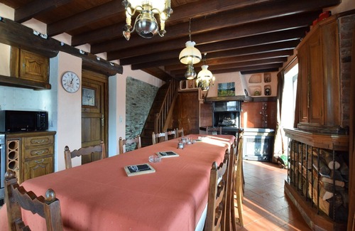 La Roche-en-Ardenne House | Spacious Villa with Sauna