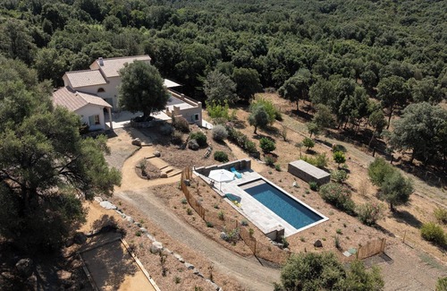 Farinole Villa | Spacious villa with sea view, swimming pool and pétanque court, close to beaches