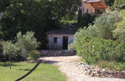Cabasse Villa | Spacious villa with swimming pool in the heart of Provence