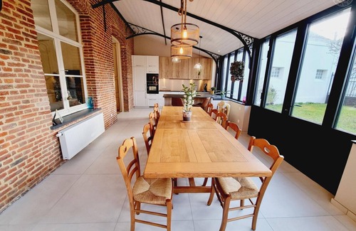 Arneke Cottage | Spacious Village Manor for 11 w/Garden, Near Lille & Dunkirk