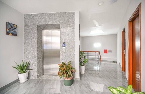 District 3 Apartment | Spacious Studio in Le Van Sy, District 3 - Walk to everywhere