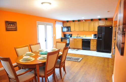 Dupont House | Spacious Walk out Basement Apartment fully furnished