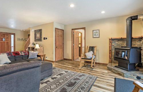 Wasilla House | Spacious Wasilla Home - 3 Mi to Downtown!