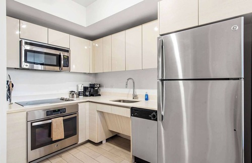 Hallandale Beach Apartment | Spacious Waterfront Escape - Balcony Bliss