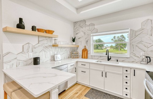 Rotonda Heights House | Spacious waterfront 6 Bd house in lovely Rotonda West near oceans , Park Pool
