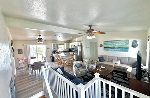 Marathon House | Spacious Waterfront Home on a Direct Ocean Access Canal with a Chilled Pool