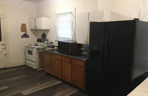 Mobile House | Spacious Welcoming 3-bedroom house with Wi-Fi, AC
