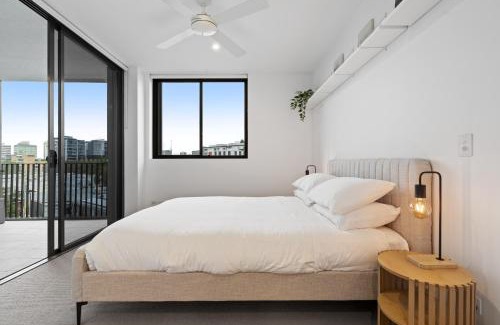 West End Apartment | Spacious West End Apartment with Pool & BBQ Access