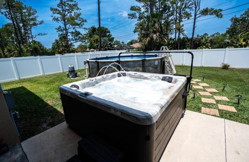 Palm Coast House | Spacious with Private Pool Ideal for Families