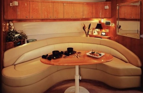 Pompano Isles Boat Rental | Spacious yacht that sleeps six