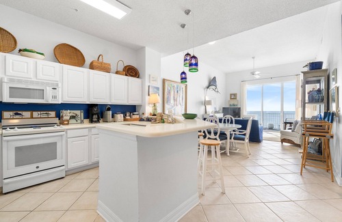 Ono Island Condo | Spanish Key 703-Gorgeous Beachfront Rental