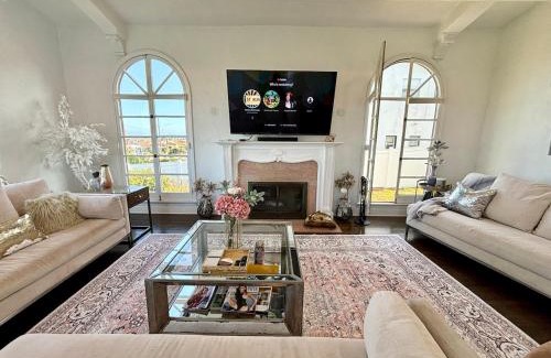 Northwest San Pedro House | SpanishFairytale4bd3ba