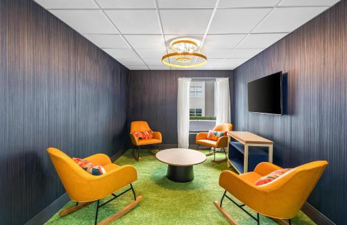 Alpharetta Hotel | Spark by Hilton Alpharetta Roswell